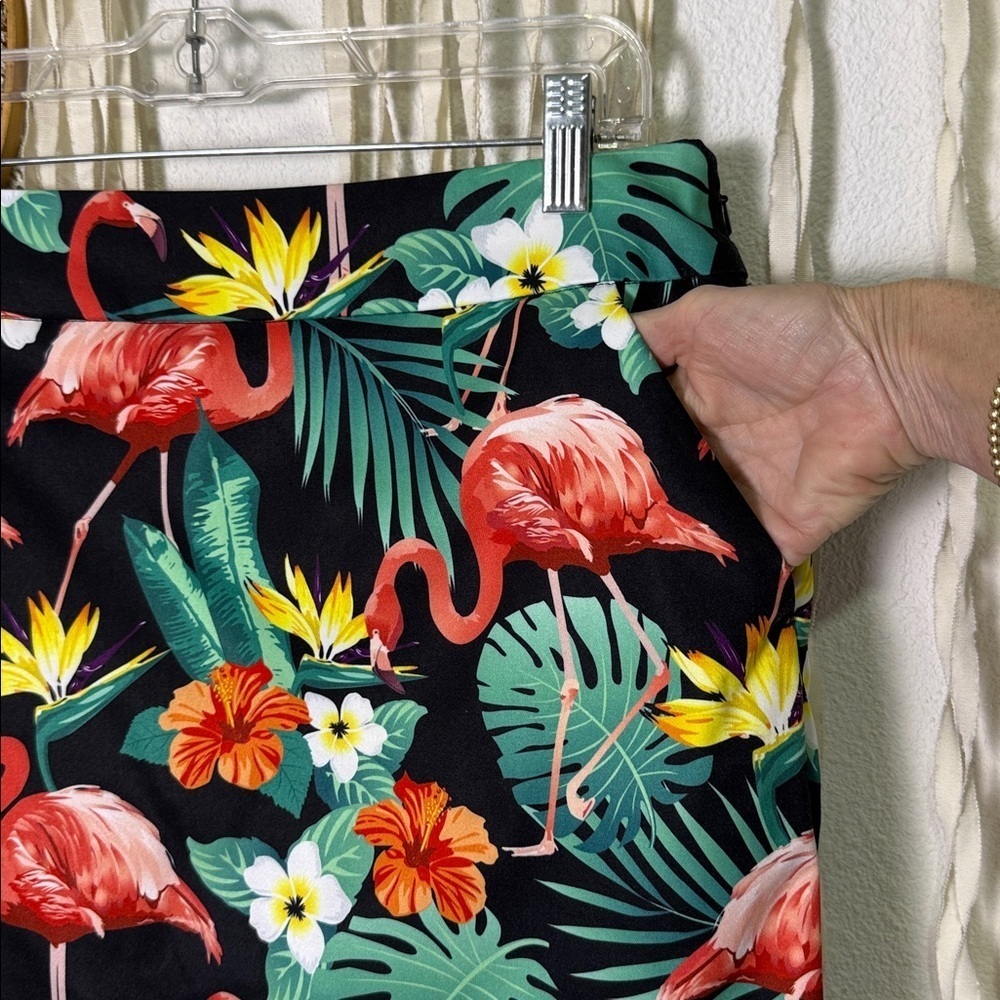 Loudmouth Golf Ladies Flamingo Bay Skort Size US8 - Picture 6 of 12